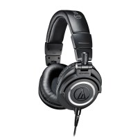 ATH-M50x-Professional-Monitor-Headphones-Front-Right